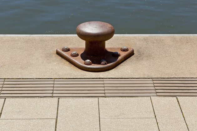 Harte Uferkante, Saarbrücken-3