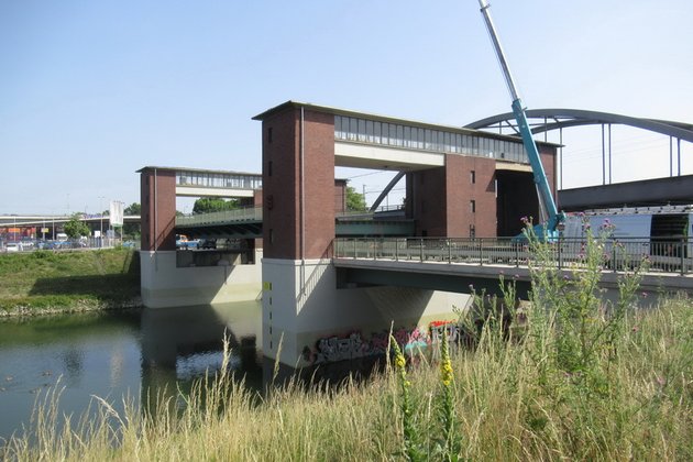 Hafen Mannheim - Mühlauhubbrücke-2