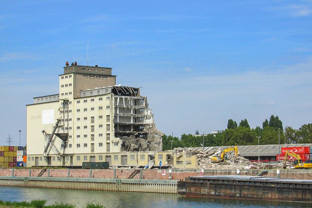 Rückbau Getreidespeicher, Mannheim-1